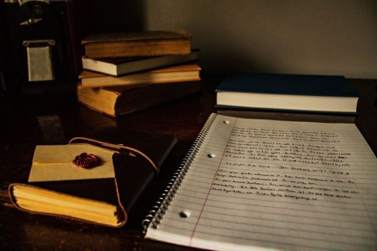 9 Contoh Essay Terbaik, Pendidikan, Ekonomi, Bahasa Inggris, LPDP dll